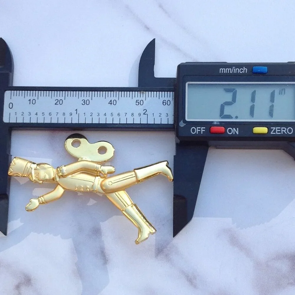 JJ Jonette Jewelry Gold Rhodium Plated BROOCH Toy Soldier in Full Regalia